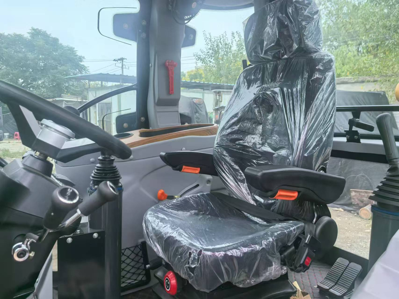 Caterpillar 420F - Terna: foto 5 Caterpillar 420F - Terna: foto 5