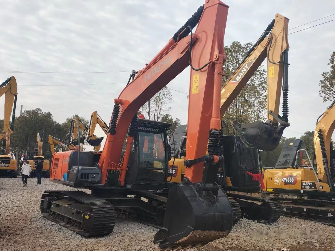 Hitachi ZX120 - Escavatore cingolato: foto 4 Hitachi ZX120 - Escavatore cingolato: foto 4