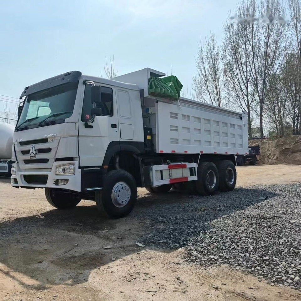 Howo 371 6x4 - Autocarro ribaltabile: foto 5 Howo 371 6x4 - Autocarro ribaltabile: foto 5