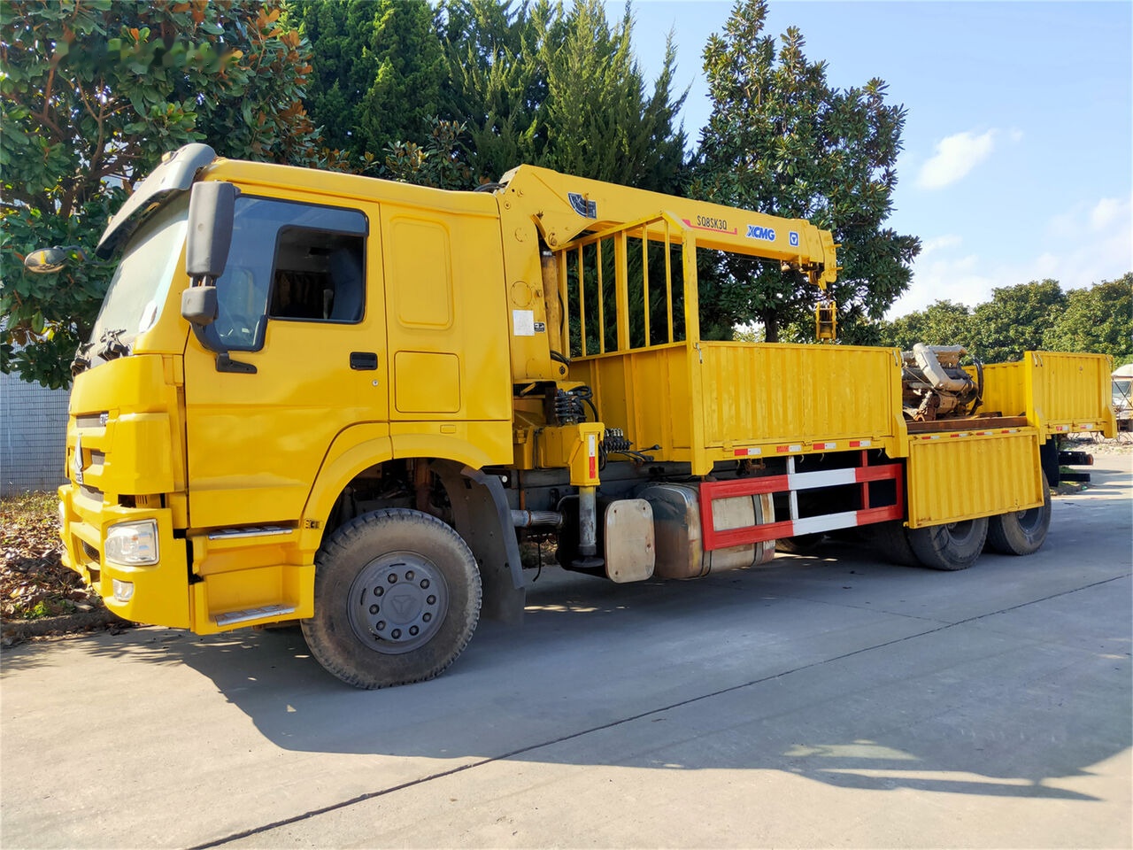 Howo 375 - Autocarro ribaltabile, Camion con gru: foto 5 Howo 375 - Autocarro ribaltabile, Camion con gru: foto 5