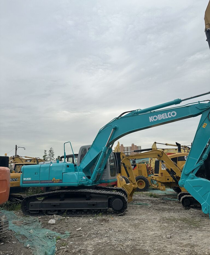 Kobelco SK200 - Escavatore cingolato: foto 5 Kobelco SK200 - Escavatore cingolato: foto 5