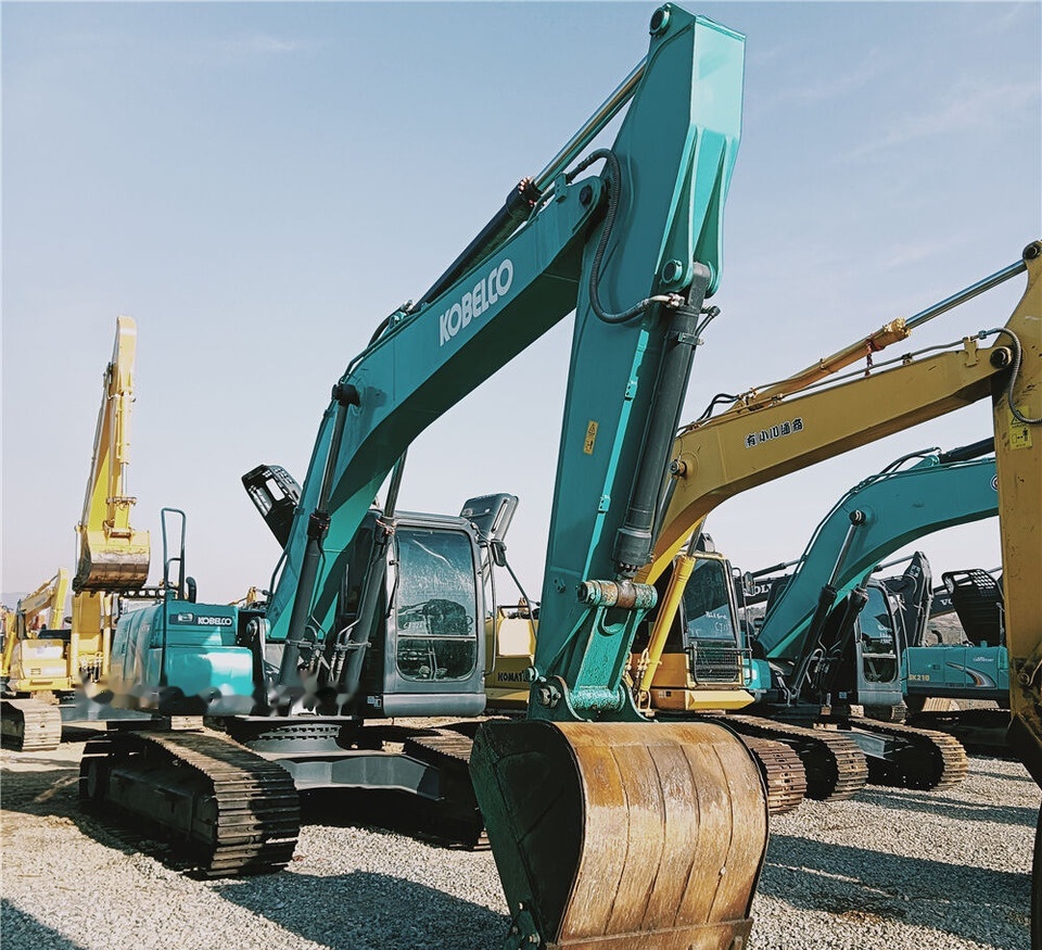 Kobelco SK200D - Escavatore cingolato: foto 1 Kobelco SK200D - Escavatore cingolato: foto 1