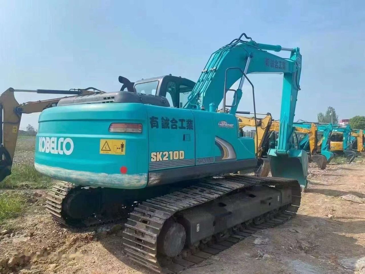Kobelco SK210D - Escavatore cingolato: foto 2 Kobelco SK210D - Escavatore cingolato: foto 2
