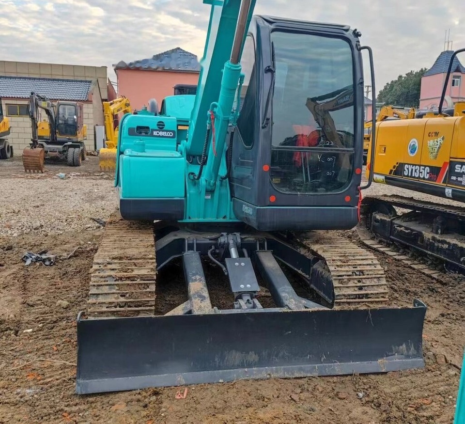 Kobelco SK75 - Miniescavatore: foto 3 Kobelco SK75 - Miniescavatore: foto 3