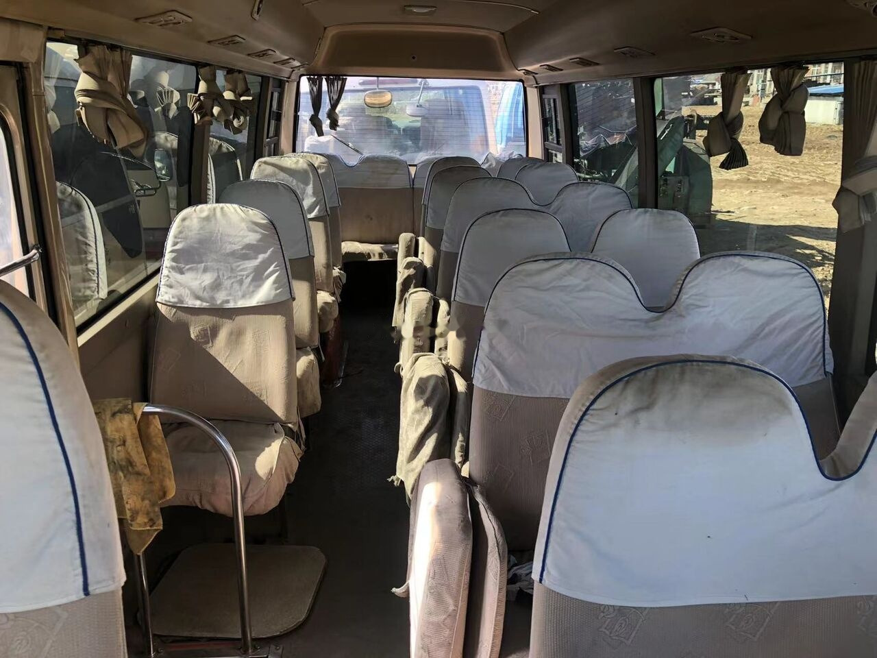 Toyota Coaster - Autobus urbano: foto 5 Toyota Coaster - Autobus urbano: foto 5