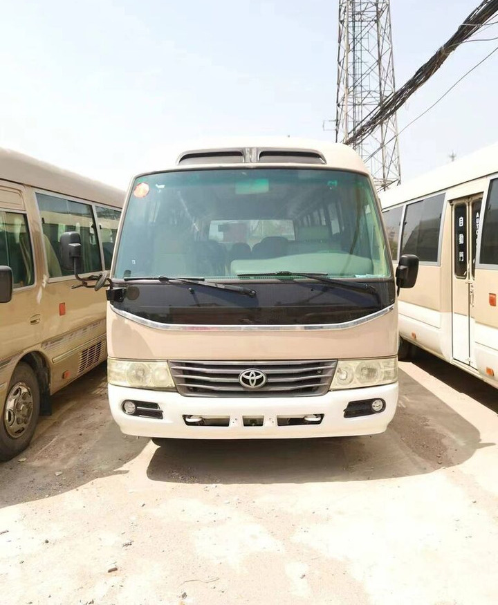 Toyota Coaster - Autobus urbano: foto 3 Toyota Coaster - Autobus urbano: foto 3