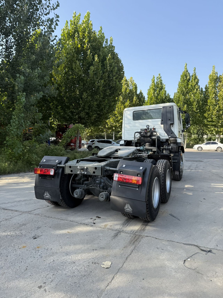 HOWO 6x4 - Trattore stradale: foto 4 HOWO 6x4 - Trattore stradale: foto 4