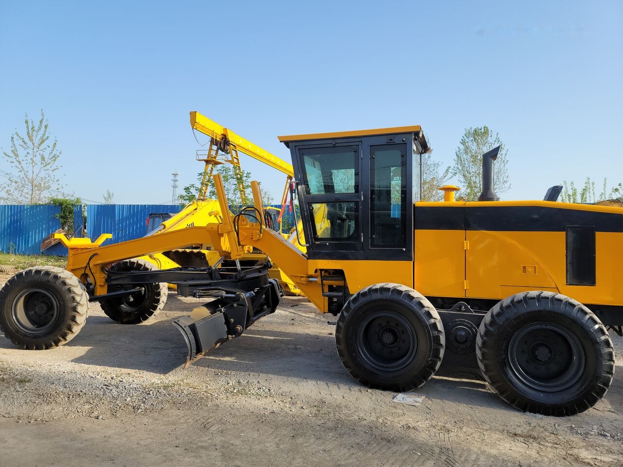 Grader XCMG GR180: foto 6