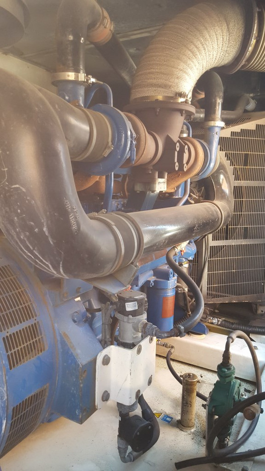 FG P600P1 600 kVA - Gruppo elettrogeno: foto 2 FG P600P1 600 kVA - Gruppo elettrogeno: foto 2