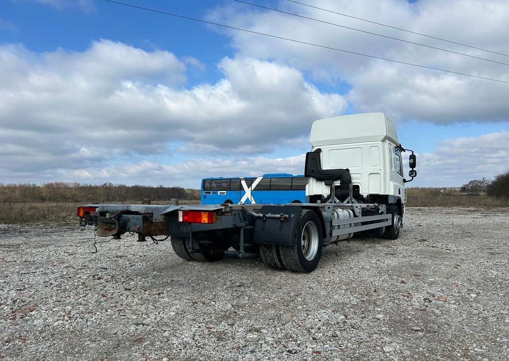 DAF CF75.310 - Autocarro telaio: foto 3 DAF CF75.310 - Autocarro telaio: foto 3