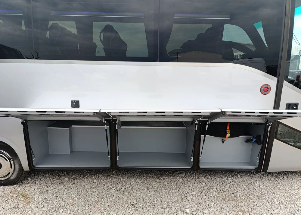 Iveco Daily - Minibus, Pulmino: foto 4 Iveco Daily - Minibus, Pulmino: foto 4