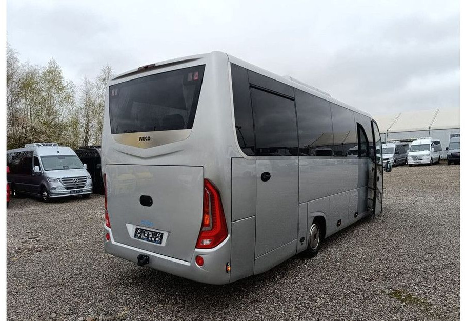 Iveco Mercus Daily 70C21 Nowość 39 miejsc - Minibus, Pulmino: foto 4 Iveco Mercus Daily 70C21 Nowość 39 miejsc - Minibus, Pulmino: foto 4