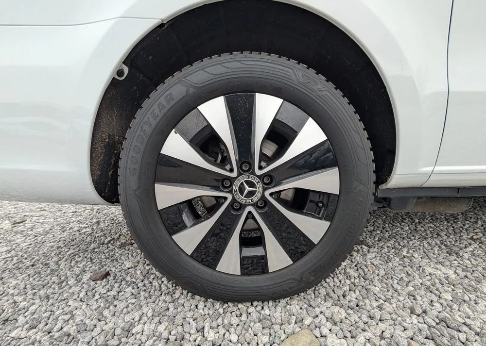 Mercedes-Benz Vito Tourer 114 - Minibus, Pulmino: foto 4 Mercedes-Benz Vito Tourer 114 - Minibus, Pulmino: foto 4