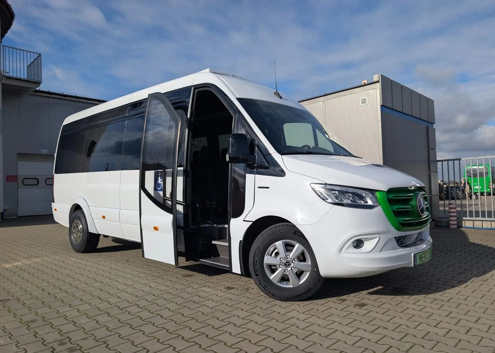 Mercedes-Benz eSprinter - Minibus, Bus elettrico: foto 1 Mercedes-Benz eSprinter - Minibus, Bus elettrico: foto 1
