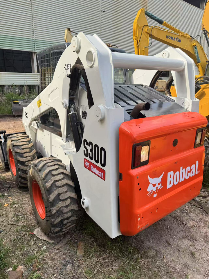 BOBCAT S300 - Terna: foto 2 BOBCAT S300 - Terna: foto 2
