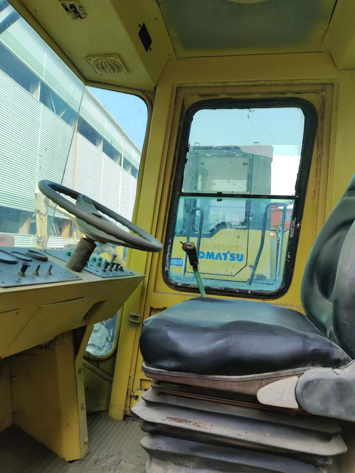 BOMAG BW 217D-2 - Rullo compattatore/ Rullo compressore: foto 4 BOMAG BW 217D-2 - Rullo compattatore/ Rullo compressore: foto 4