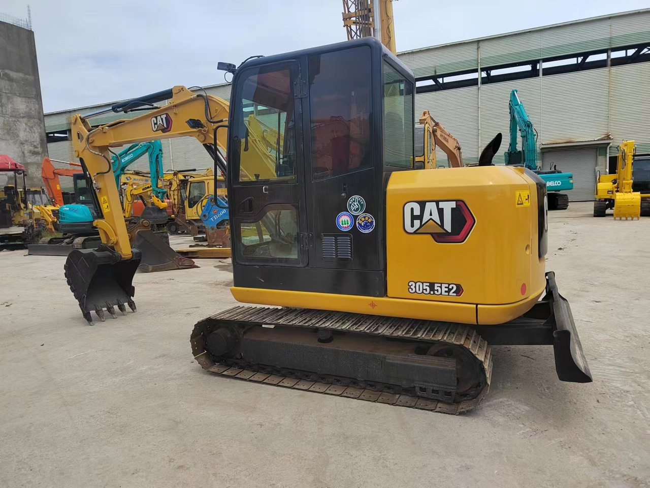 CAT CAT 305 CATERPILLAR 305.5E2 - Miniescavatore: foto 3 CAT CAT 305 CATERPILLAR 305.5E2 - Miniescavatore: foto 3