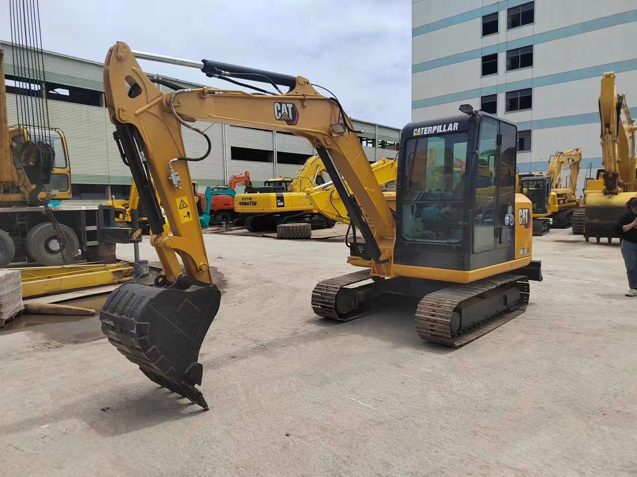 CATERPILLAR 305.5E2 - Miniescavatore: foto 2 CATERPILLAR 305.5E2 - Miniescavatore: foto 2