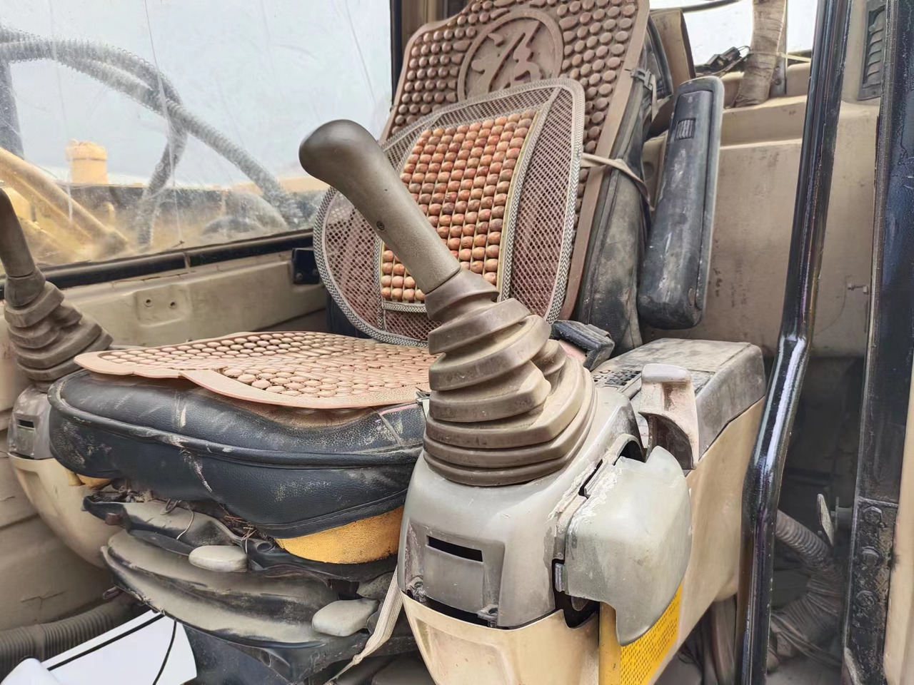 CATERPILLAR 312B - Escavatore cingolato: foto 3 CATERPILLAR 312B - Escavatore cingolato: foto 3