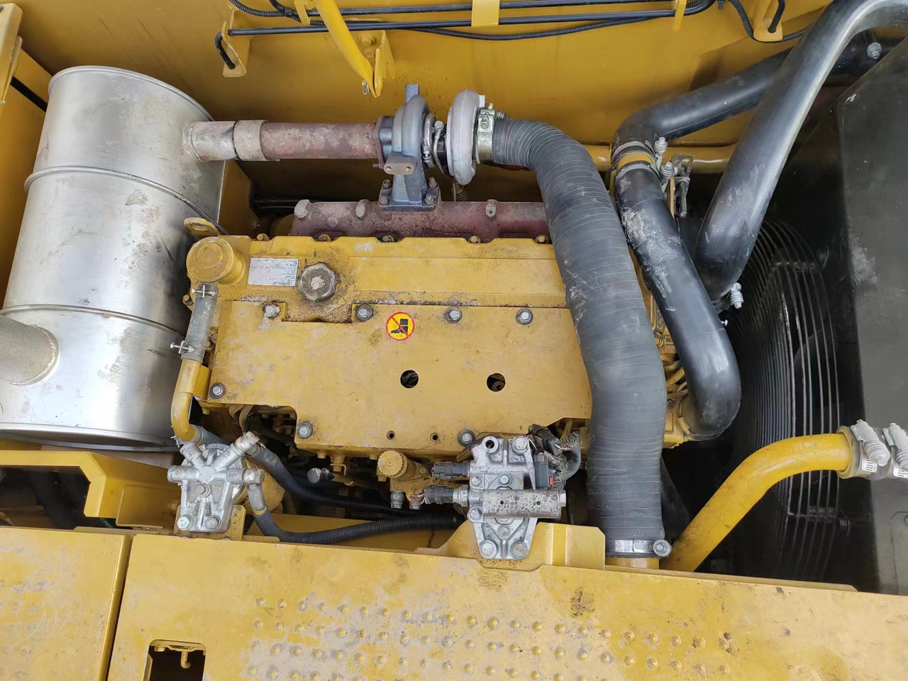 CATERPILLAR 320D2L CAT 320D - Escavatore cingolato: foto 5 CATERPILLAR 320D2L CAT 320D - Escavatore cingolato: foto 5