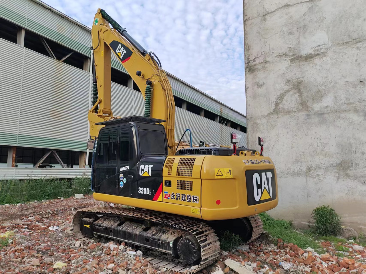 CATERPILLAR 320D2L CAT 320D - Escavatore cingolato: foto 1 CATERPILLAR 320D2L CAT 320D - Escavatore cingolato: foto 1