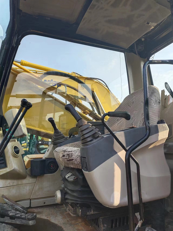 CATERPILLAR 325C - Escavatore cingolato: foto 4 CATERPILLAR 325C - Escavatore cingolato: foto 4