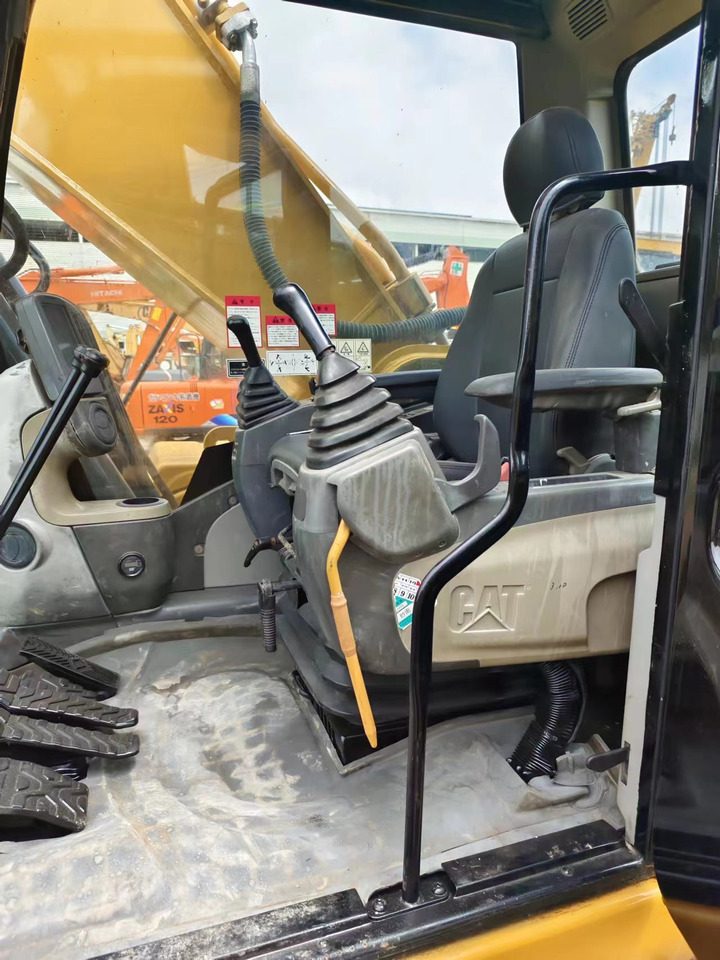 CATERPILLAR 336D2L CAT 336 - Escavatore cingolato: foto 4 CATERPILLAR 336D2L CAT 336 - Escavatore cingolato: foto 4