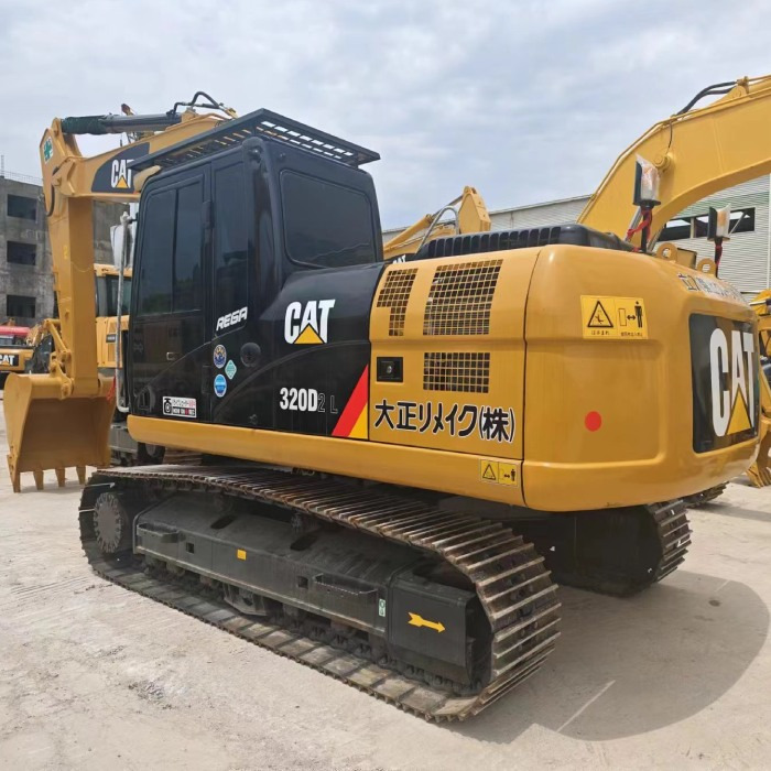 CATERPILLAR CAT 320DL Japan caterpillar brand new - Escavatore cingolato: foto 3 CATERPILLAR CAT 320DL Japan caterpillar brand new - Escavatore cingolato: foto 3