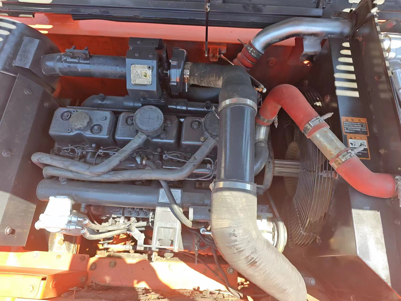 Escavatore cingolato nuovo DOOSAN DX300LC-9C: foto 6