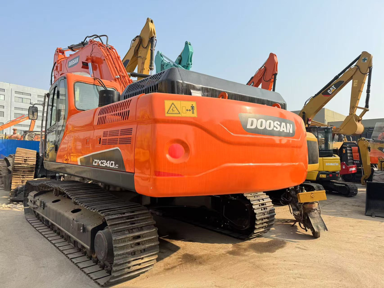 DOOSAN DX340LC - Escavatore cingolato: foto 1 DOOSAN DX340LC - Escavatore cingolato: foto 1