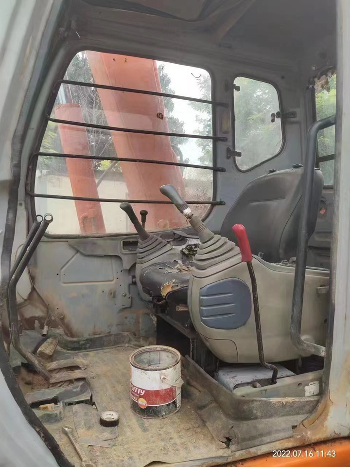 HITACHI EX60-5 - Miniescavatore: foto 4 HITACHI EX60-5 - Miniescavatore: foto 4