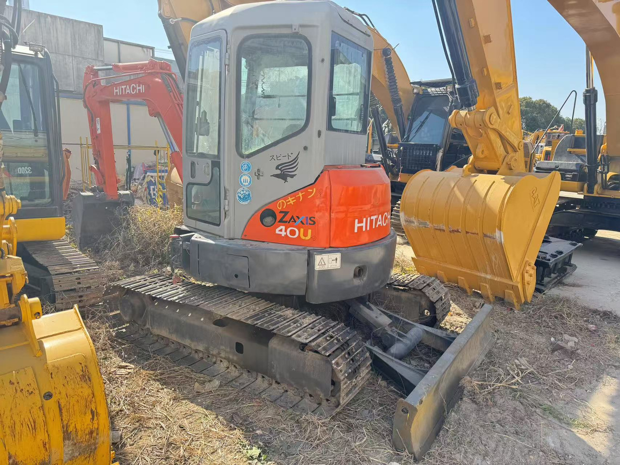 HITACHI ZX40U - Miniescavatore: foto 1 HITACHI ZX40U - Miniescavatore: foto 1