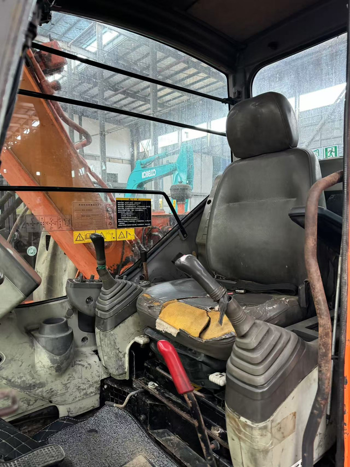 HITACHI ZX70 JAPAN SURPLUS - Miniescavatore: foto 4 HITACHI ZX70 JAPAN SURPLUS - Miniescavatore: foto 4