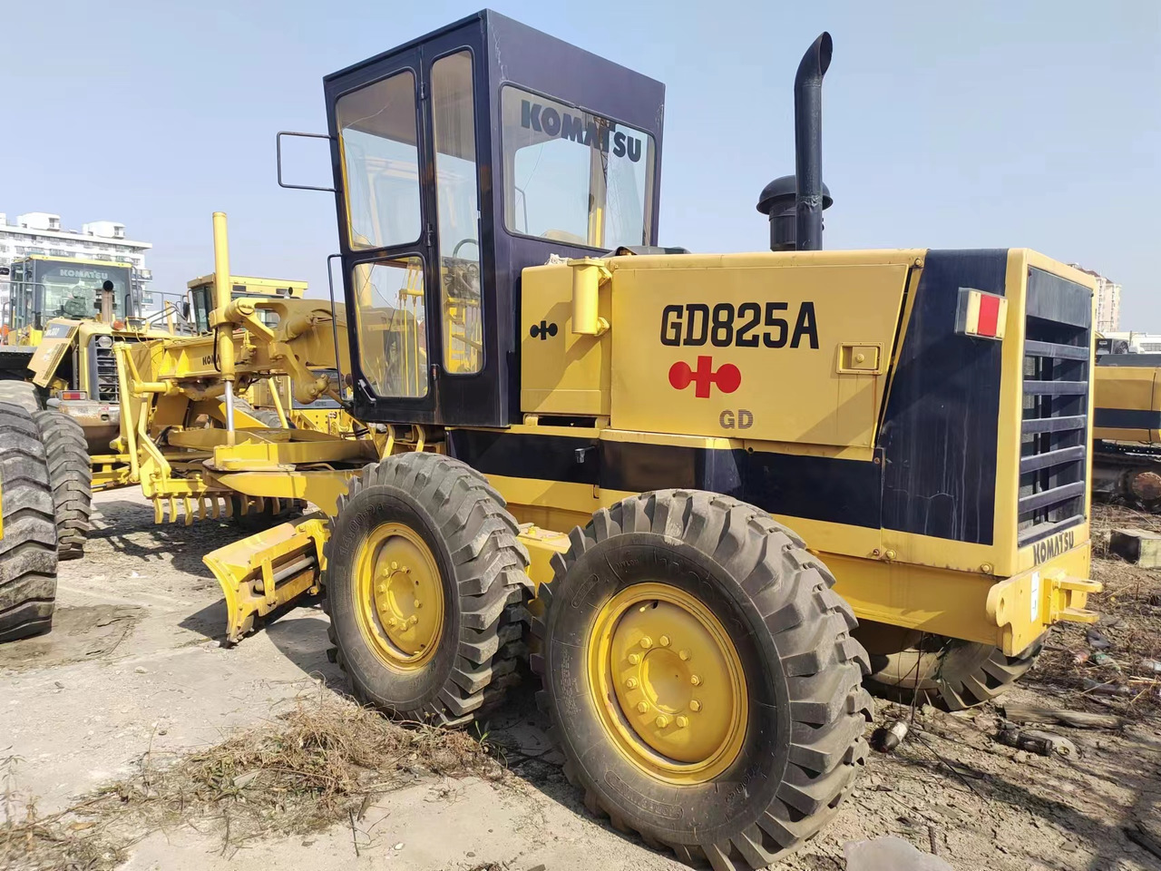 KOMATSU GD825A - Grader: foto 2 KOMATSU GD825A - Grader: foto 2