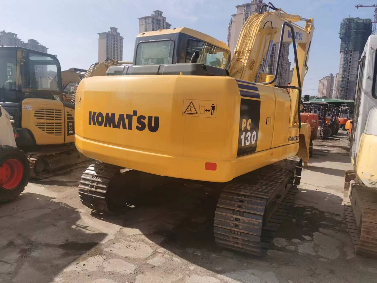 KOMATSU PC130-7 - Escavatore cingolato: foto 1 KOMATSU PC130-7 - Escavatore cingolato: foto 1