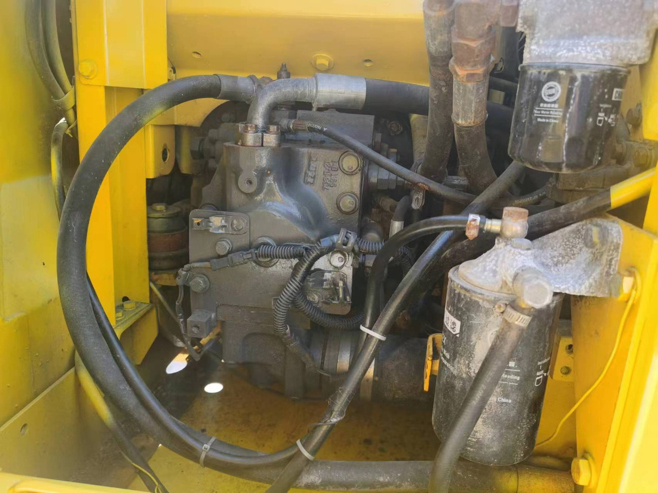 KOMATSU PC130-7 - Escavatore cingolato: foto 5 KOMATSU PC130-7 - Escavatore cingolato: foto 5