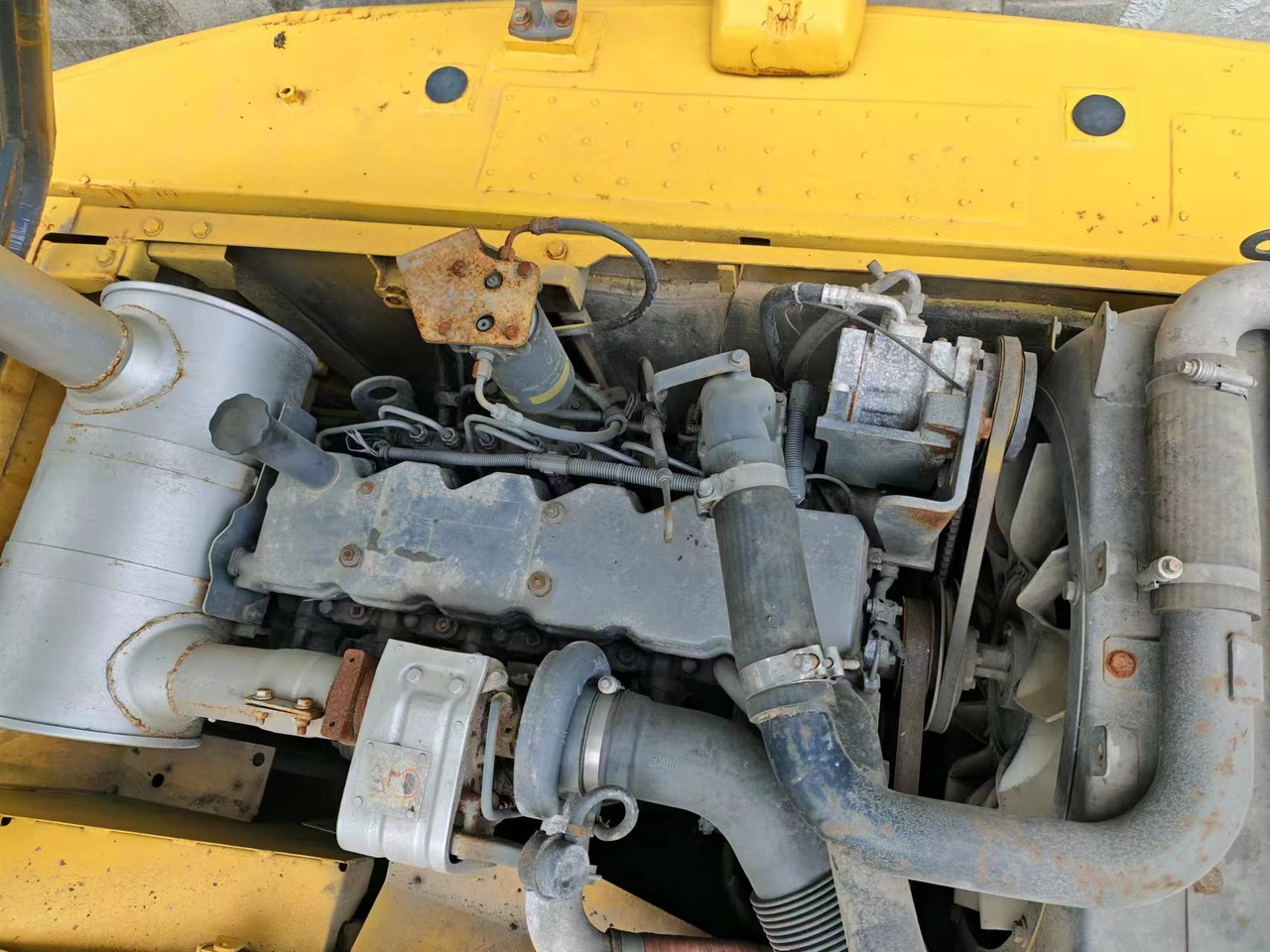 KOMATSU PC200-8 - Escavatore cingolato: foto 4 KOMATSU PC200-8 - Escavatore cingolato: foto 4