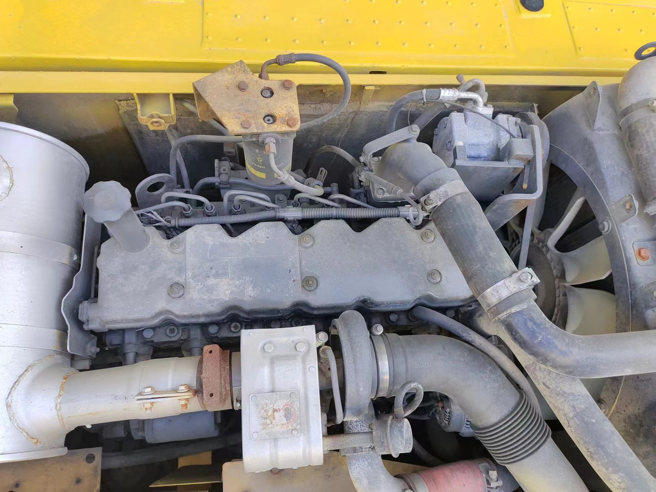 KOMATSU PC200-8 - Escavatore cingolato: foto 4 KOMATSU PC200-8 - Escavatore cingolato: foto 4