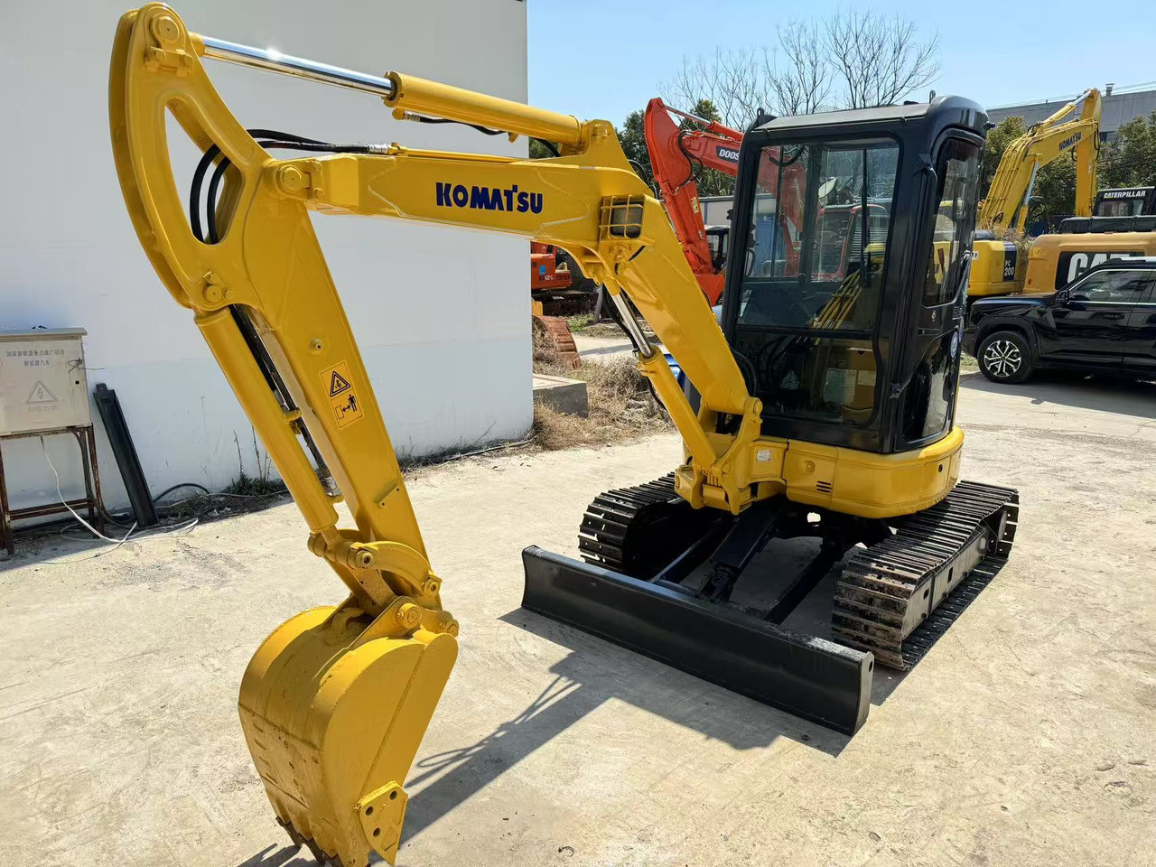 KOMATSU PC35MR - Miniescavatore: foto 2 KOMATSU PC35MR - Miniescavatore: foto 2