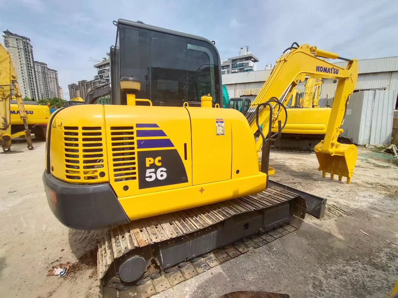 KOMATSU PC56 komatsu mini excavator PC55 PC60 - Miniescavatore: foto 4 KOMATSU PC56 komatsu mini excavator PC55 PC60 - Miniescavatore: foto 4