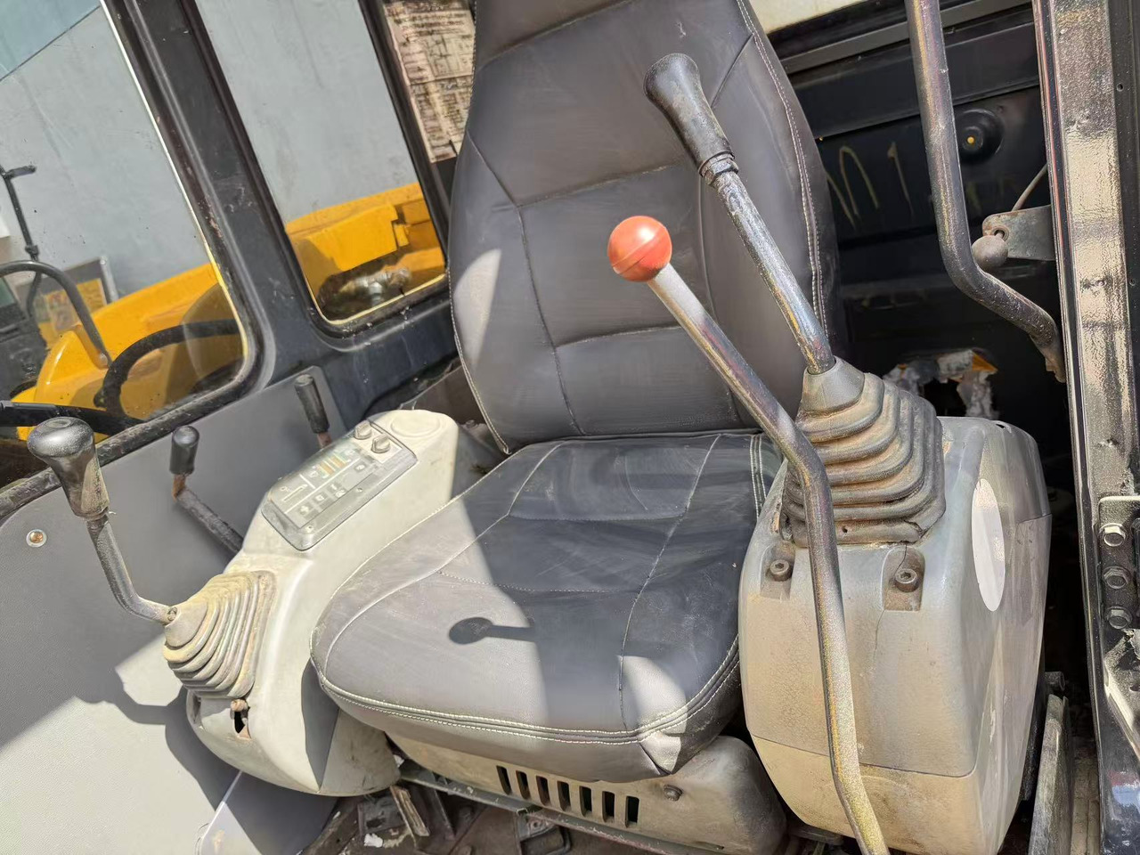 KOMATSU PC60-7 - Miniescavatore: foto 4 KOMATSU PC60-7 - Miniescavatore: foto 4