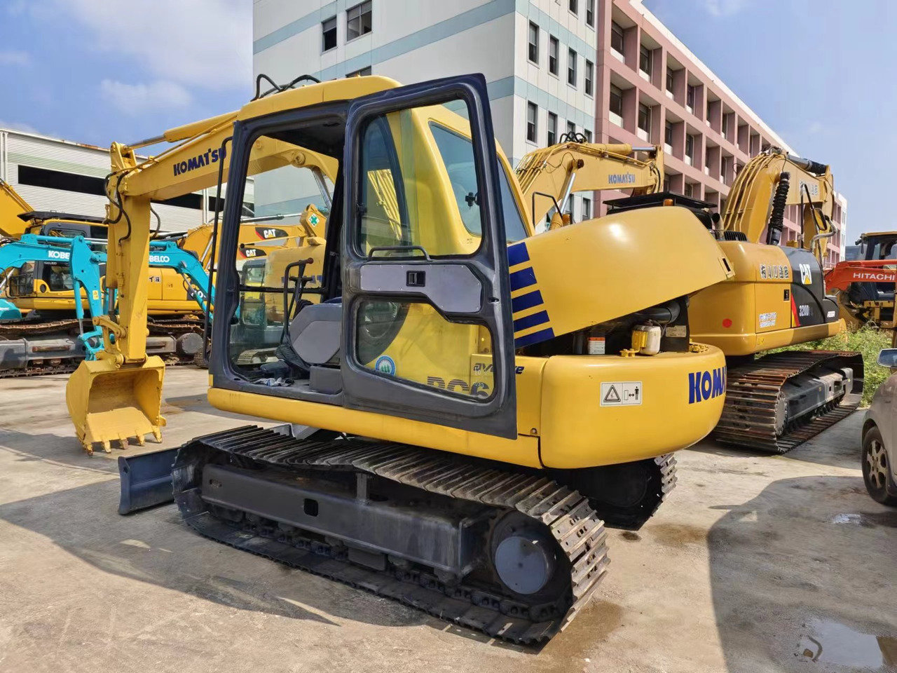 Miniescavatore KOMATSU PC60-7 PC56 PC60: foto 8 Miniescavatore KOMATSU PC60-7 PC56 PC60: foto 8
