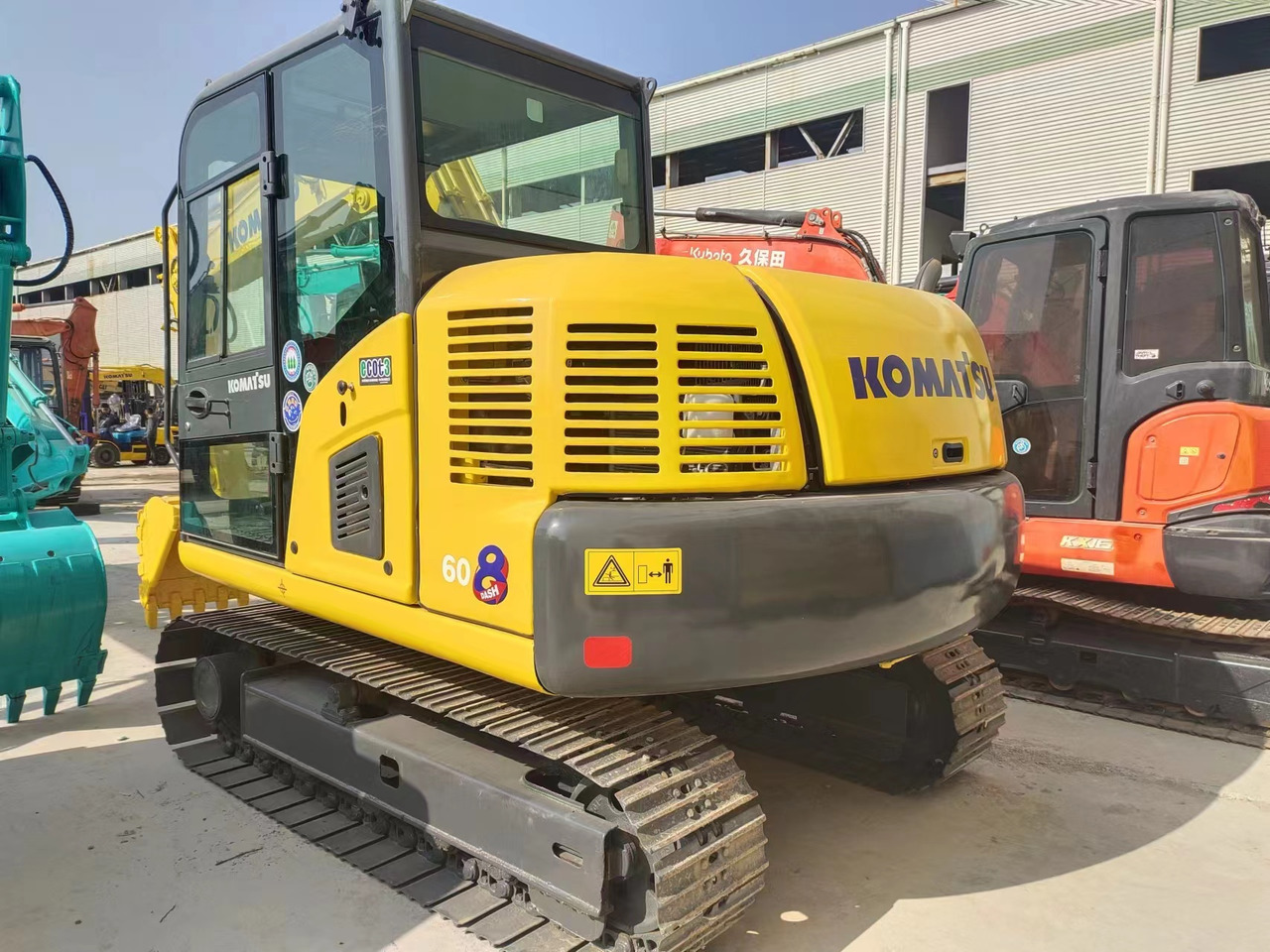 KOMATSU PC60-8 - Miniescavatore: foto 1 KOMATSU PC60-8 - Miniescavatore: foto 1