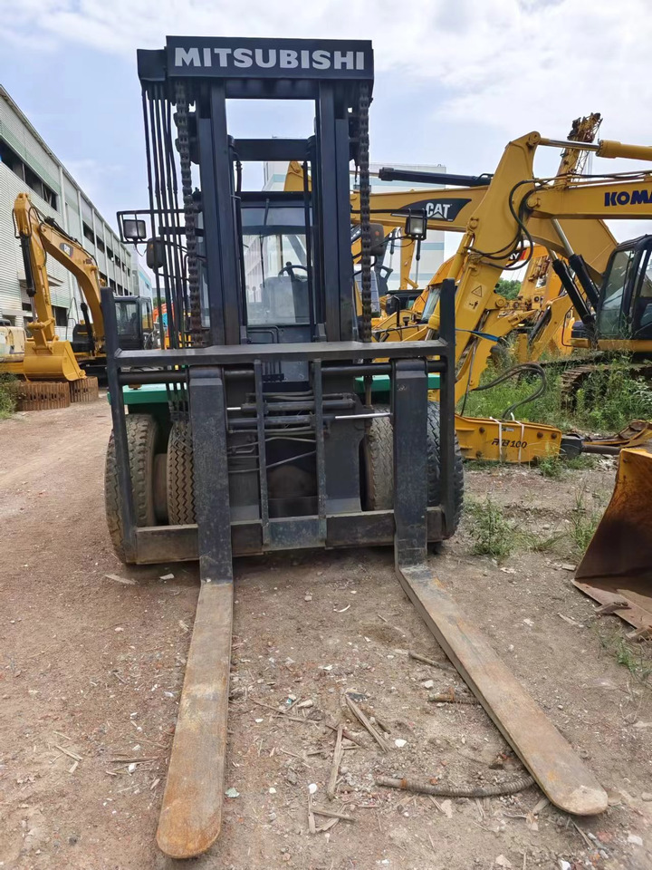 MITSUBISHI 16ton diesel forklift Japan made - Carrello elevatore diesel: foto 5 MITSUBISHI 16ton diesel forklift Japan made - Carrello elevatore diesel: foto 5