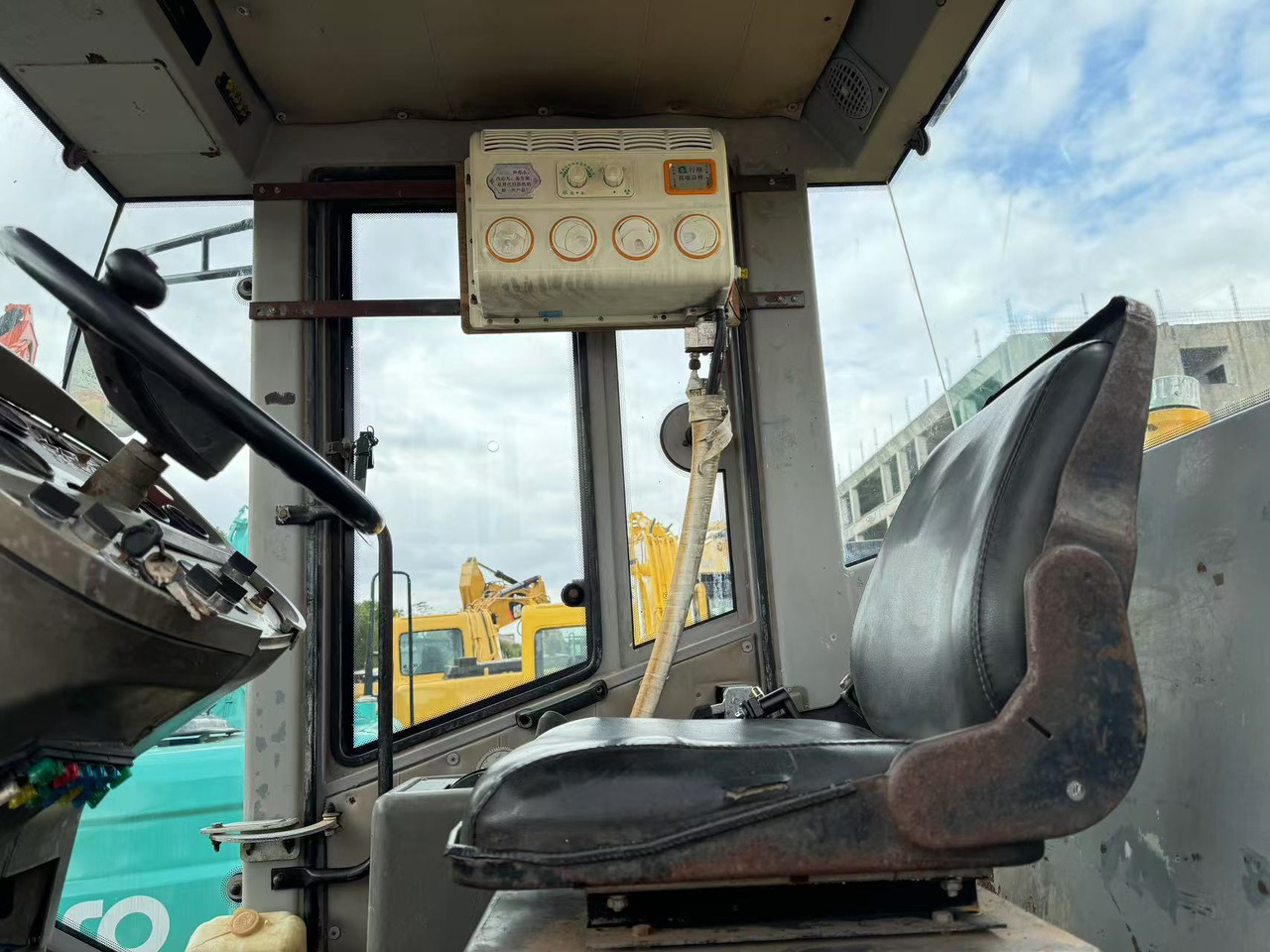 XCMG XS222J - Rullo compattatore/ Rullo compressore: foto 5 XCMG XS222J - Rullo compattatore/ Rullo compressore: foto 5