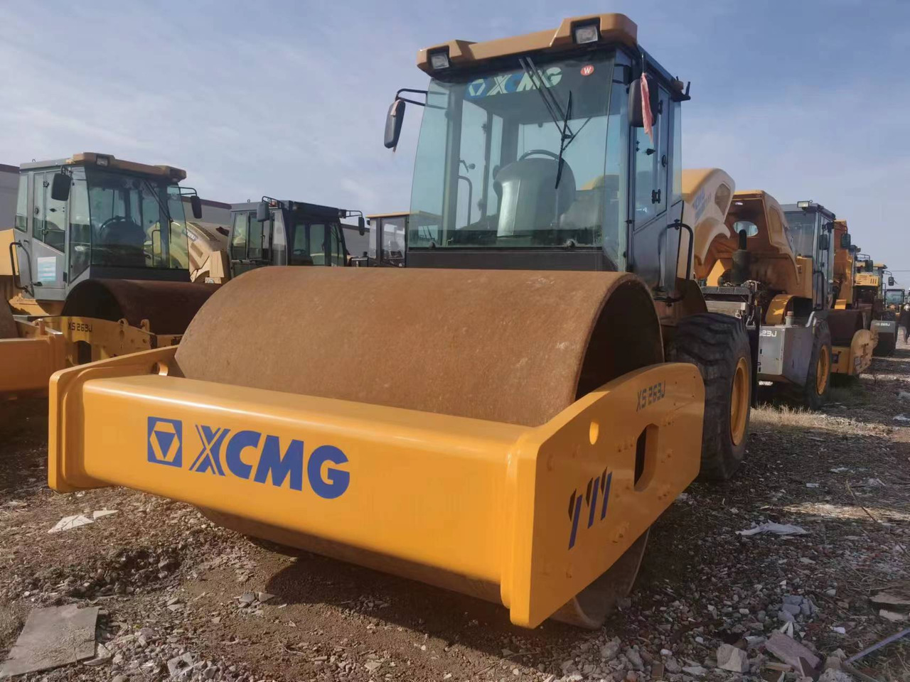XCMG XS263J - Rullo compattatore/ Rullo compressore: foto 4 XCMG XS263J - Rullo compattatore/ Rullo compressore: foto 4