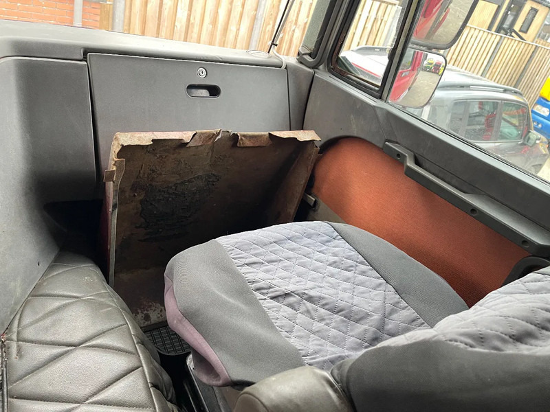 Leasing di Iveco Turbostar 190.36 TIPPER Iveco Turbostar 190.36 TIPPER: foto 17