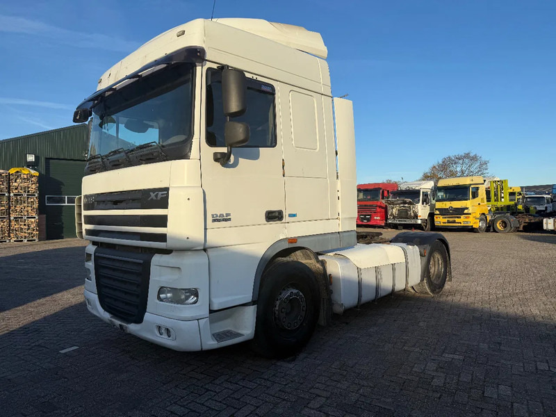 DAF XF 105.460 Tractor unit - Trattore stradale: foto 3 DAF XF 105.460 Tractor unit - Trattore stradale: foto 3
