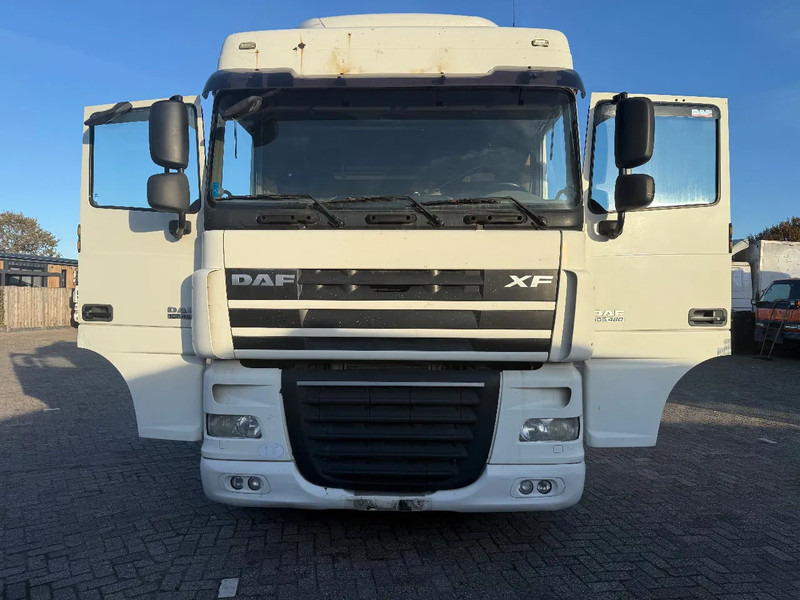 DAF XF 105.460 Tractor unit - Trattore stradale: foto 2 DAF XF 105.460 Tractor unit - Trattore stradale: foto 2