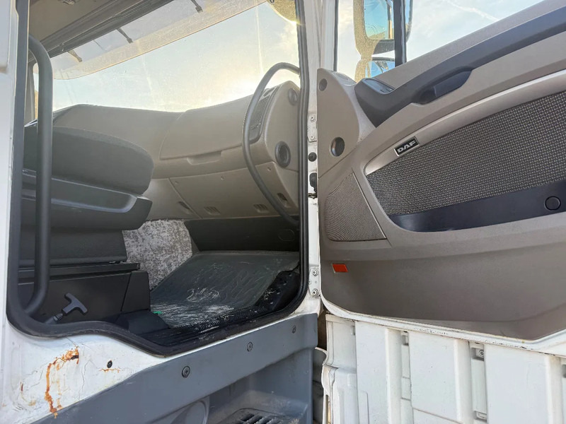 Trattore stradale DAF XF 105.460 Tractor unit: foto 16 Trattore stradale DAF XF 105.460 Tractor unit: foto 16